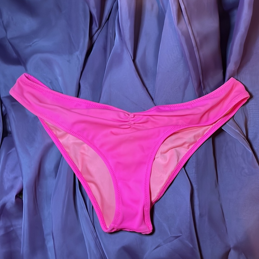 Victoria’s Secret cheeky swim bottom